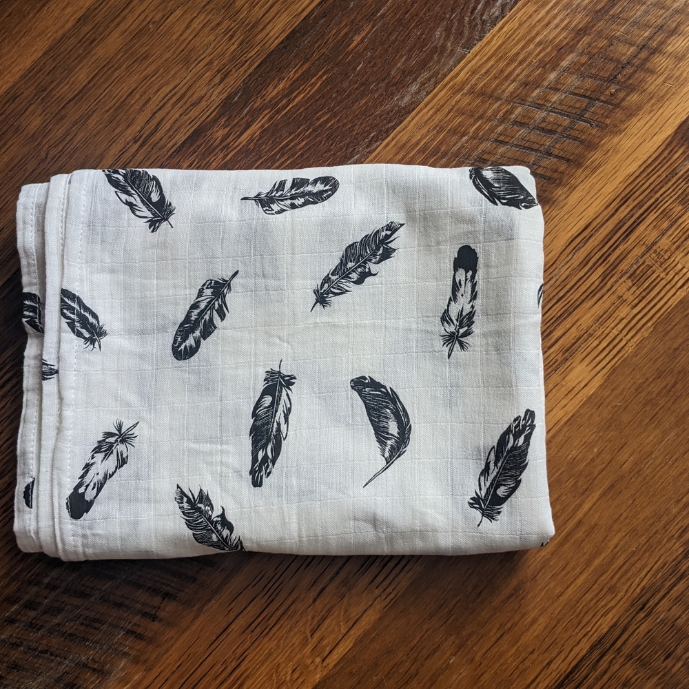 Feather Print White Baby Swaddle